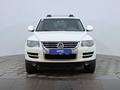 Volkswagen Touareg 2008 года за 4 990 000 тг. в Астана – фото 2