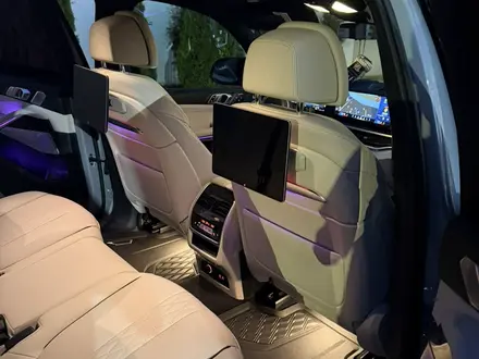 BMW X7 2023 года за 70 000 000 тг. в Уральск – фото 15