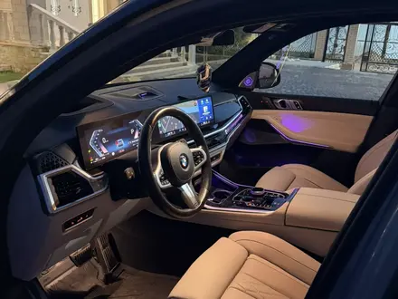BMW X7 2023 года за 70 000 000 тг. в Уральск – фото 8