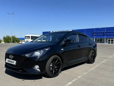 Hyundai Accent 2021 года за 7 300 000 тг. в Павлодар