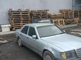 Mercedes-Benz E 300 1990 года за 800 000 тг. в Астана