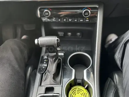 Kia K5 2021 года за 9 990 000 тг. в Алматы – фото 12