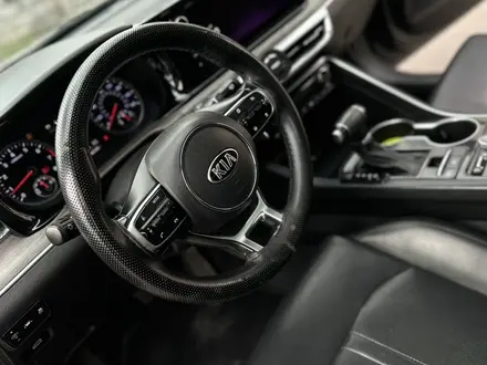 Kia K5 2021 года за 9 990 000 тг. в Алматы – фото 4