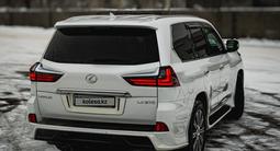 Lexus LX 570 2016 года за 37 900 000 тг. в Алматы – фото 3