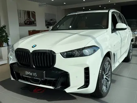 BMW X5 XDrive 40i 2026 года за 63 656 000 тг. в Актобе – фото 2