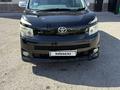 Toyota Voxy 2009 года за 6 500 000 тг. в Караганда