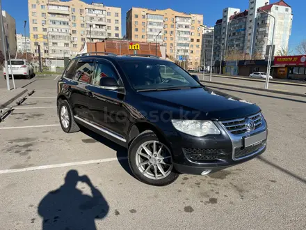 Volkswagen Touareg 2009 года за 8 600 000 тг. в Алматы