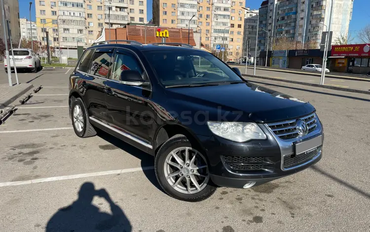 Volkswagen Touareg 2009 годаfor8 600 000 тг. в Алматы