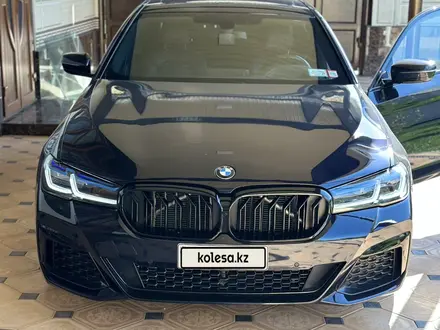 BMW 540 2017 года за 14 000 000 тг. в Шымкент