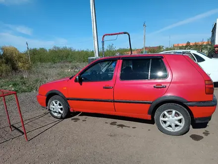 Volkswagen Golf 1995 года за 1 300 000 тг. в Щучинск – фото 2