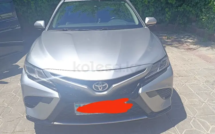 Toyota Camry 2019 года за 10 000 000 тг. в Шымкент