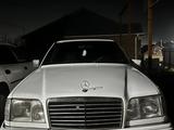 Mercedes-Benz E 320 1993 года за 1 800 000 тг. в Шымкент – фото 2