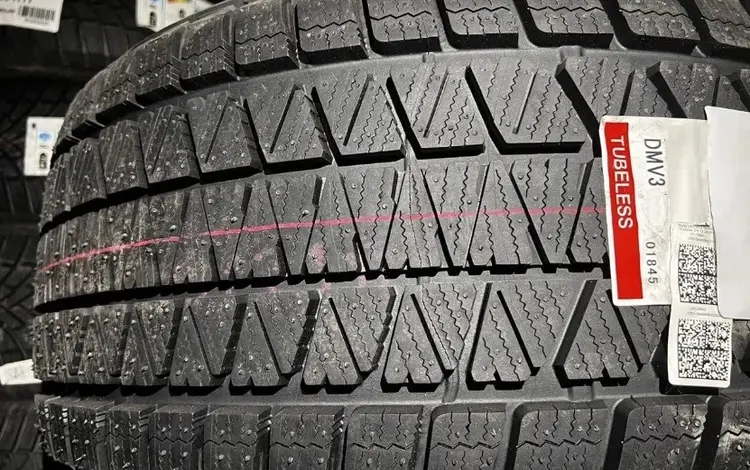 295/35R21 Bridgestone Blizzak DMV3 за 138 000 тг. в Алматы