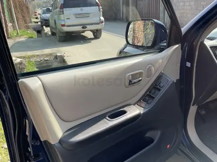 Toyota Highlander 2002 года за 7 000 000 тг. в Алматы – фото 24
