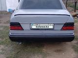 Mercedes-Benz E 260 1991 года за 1 000 000 тг. в Павлодар – фото 2