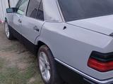Mercedes-Benz E 260 1991 года за 1 000 000 тг. в Павлодар – фото 3