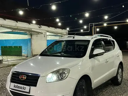 Geely Emgrand X7 2015 года за 5 000 000 тг. в Бауыржана Момышулы