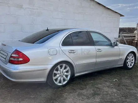 Mercedes-Benz E 500 2004 года за 5 700 000 тг. в Астана