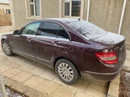 Mercedes-Benz C 200 2007 года за 2 500 000 тг. в Жанаозен – фото 2