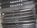 Решетка радиатора на Toyota Camry 50үшін30 000 тг. в Алматы – фото 3