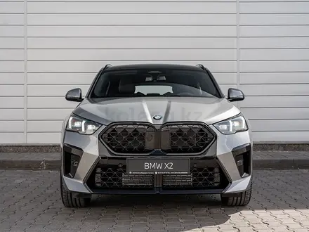 BMW X2 XDrive 20i 2025 года за 33 742 701 тг. в Астана – фото 2