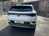 Volkswagen ID.4 2023 года за 14 800 000 тг. в Алматы – фото 4