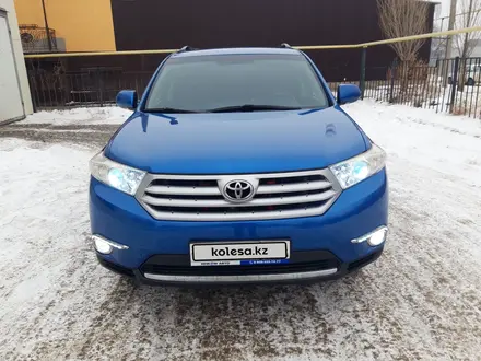 Toyota Highlander 2011 года за 10 500 000 тг. в Актобе – фото 24