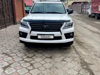 Lexus LX 570