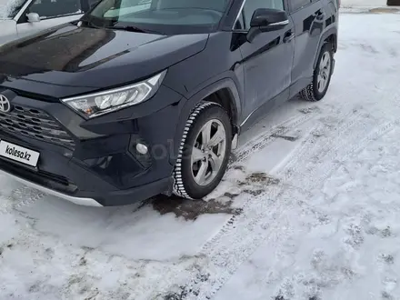 Toyota RAV4 2019 года за 12 000 000 тг. в Караганда – фото 3