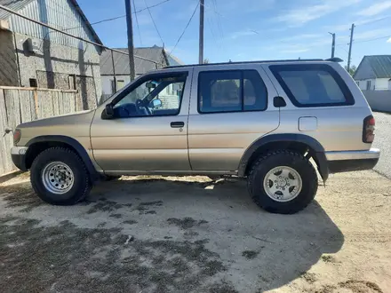 Nissan Pathfinder 1997 года за 2 500 000 тг. в Уральск