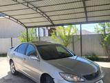 Toyota Camry 2003 годаүшін3 900 000 тг. в Атырау – фото 2