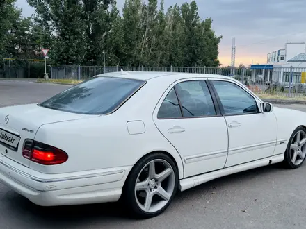 Mercedes-Benz E 55 AMG 2001 года за 8 990 000 тг. в Алматы – фото 13