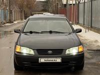 Toyota Camry 2000 года за 3 550 000 тг. в Алматы