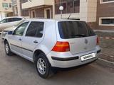 Volkswagen Golf 1999 года за 2 200 000 тг. в Астана – фото 2