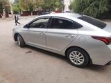 Hyundai Accent 2018 года за 6 200 000 тг. в Актобе – фото 4