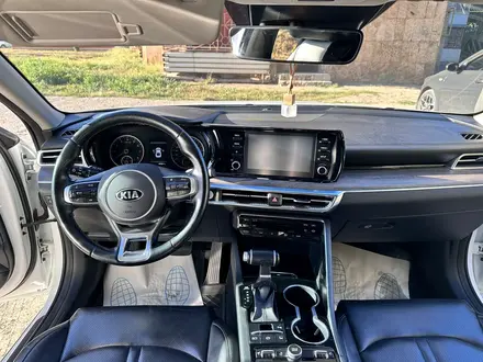 Kia K5 2021 года за 9 600 000 тг. в Уральск – фото 10