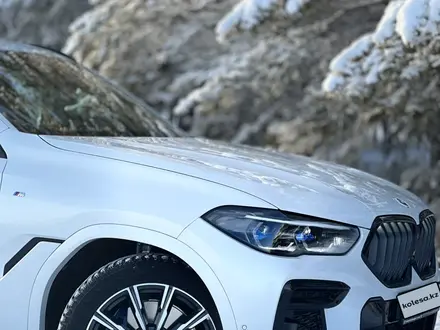 BMW X6 2023 года за 58 500 000 тг. в Петропавловск – фото 23