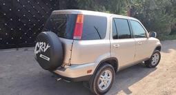 Honda CR-V 2001 годаfor4 500 000 тг. в Алматы – фото 4