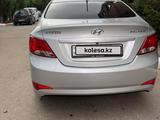 Hyundai Solaris 2015 года за 5 000 000 тг. в Петропавловск – фото 3