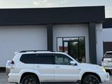 Toyota Land Cruiser Prado 2009 года за 10 500 000 тг. в Актау – фото 3