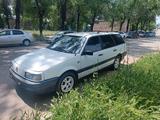 Volkswagen Passat 1990 годаүшін1 050 000 тг. в Алматы – фото 4
