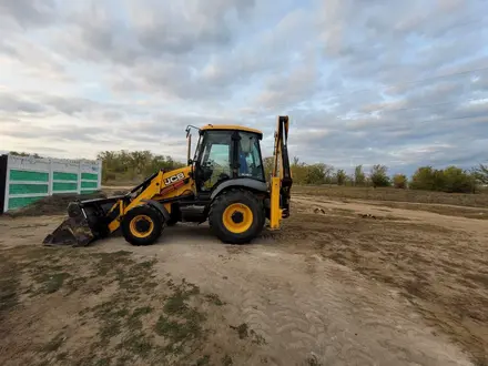 JCB  3CX 2013 года за 28 000 000 тг. в Актобе – фото 2