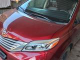 Toyota Sienna 2015 годаүшін14 000 000 тг. в Атырау