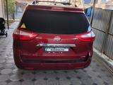 Toyota Sienna 2015 годаүшін14 000 000 тг. в Атырау – фото 4