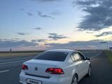 Volkswagen Passat 2011 года за 4 500 000 тг. в Астана