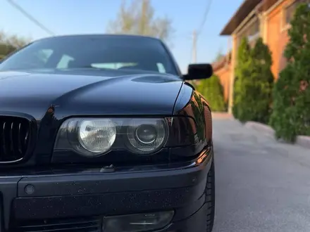 BMW 750 1998 года за 12 750 000 тг. в Алматы – фото 29