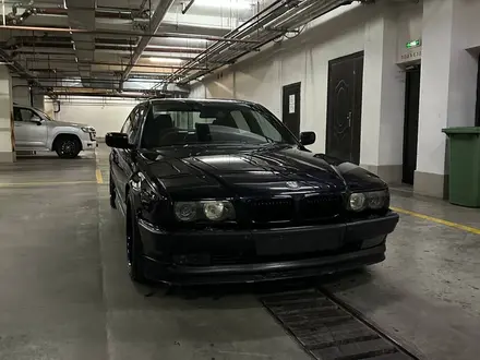 BMW 750 1998 года за 12 750 000 тг. в Алматы – фото 38