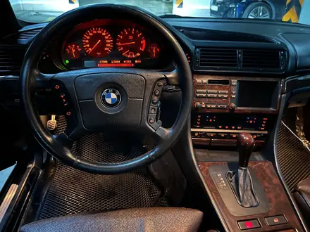 BMW 750 1998 года за 12 750 000 тг. в Алматы – фото 42