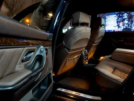 BMW 750 1998 года за 12 750 000 тг. в Алматы – фото 49