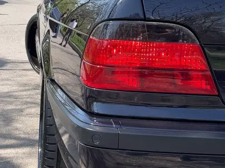BMW 750 1998 года за 12 750 000 тг. в Алматы – фото 9